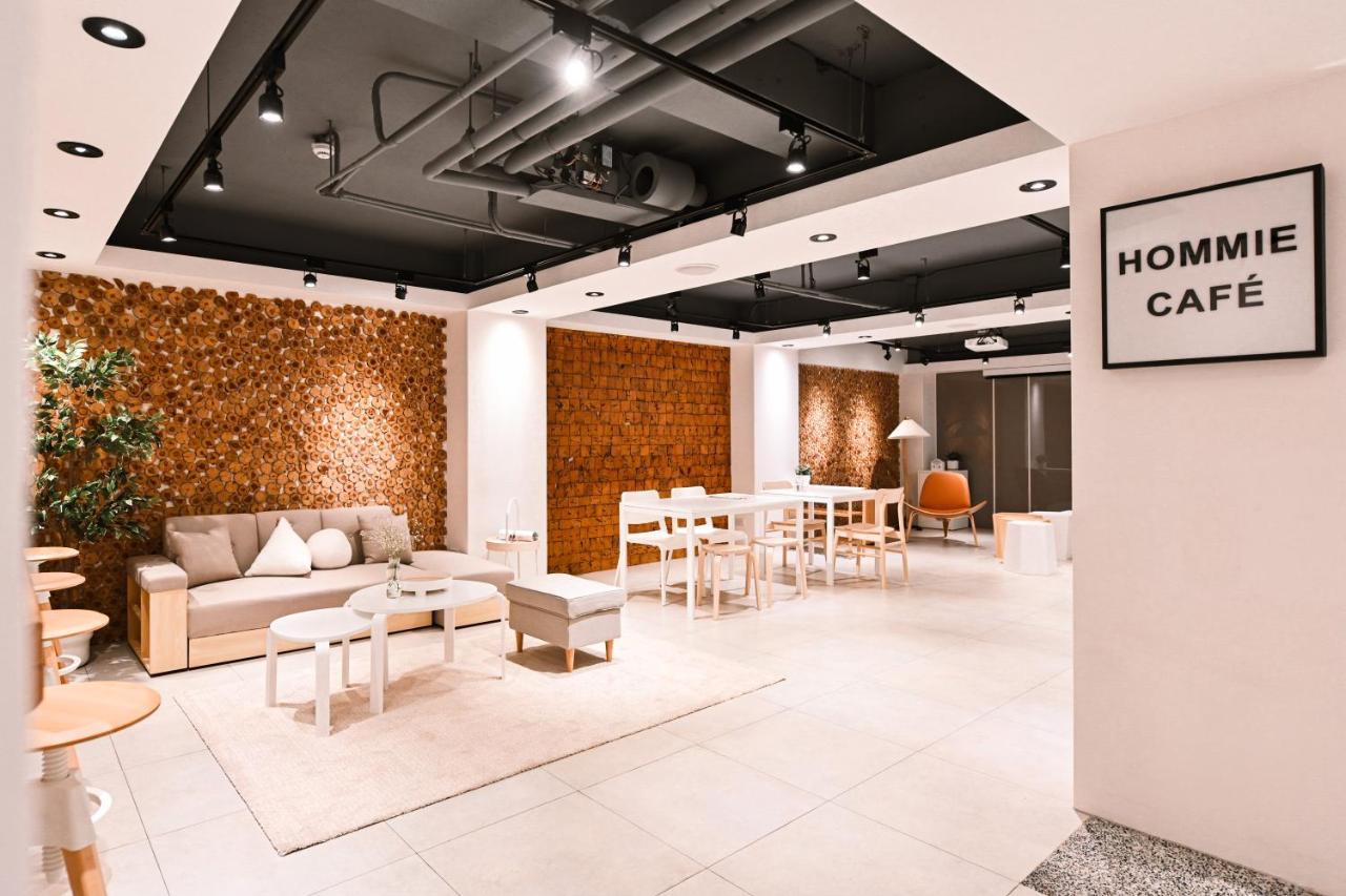 Hommie Inn Taichung Exterior photo