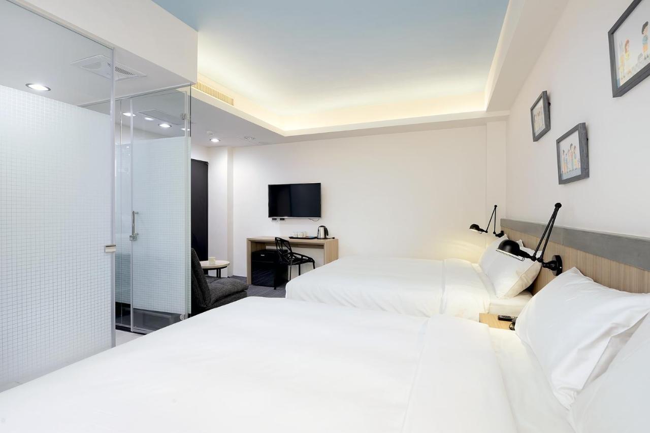 Hommie Inn Taichung Exterior photo